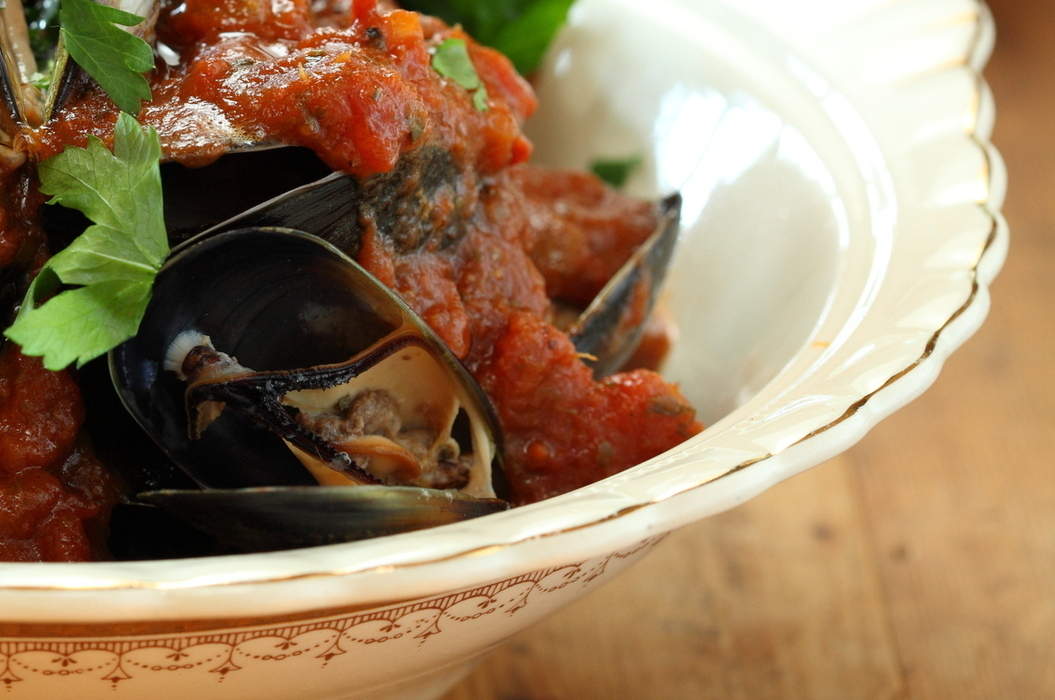 Mussels with Tomato and Basil Sugo Maggie Beer