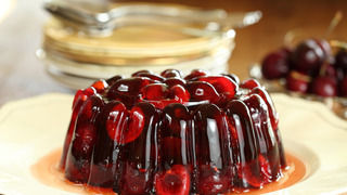 


Sparkling Ruby Cabernet Jelly with Cherries
